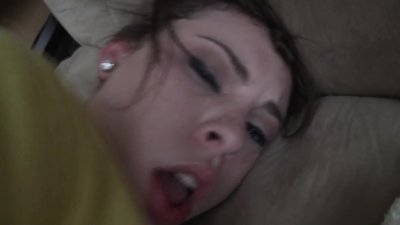 Another good looking babe with a large ass is here to rock your world. Her name is Jennifer Blaze and that babe needs a large dick in her pussy right